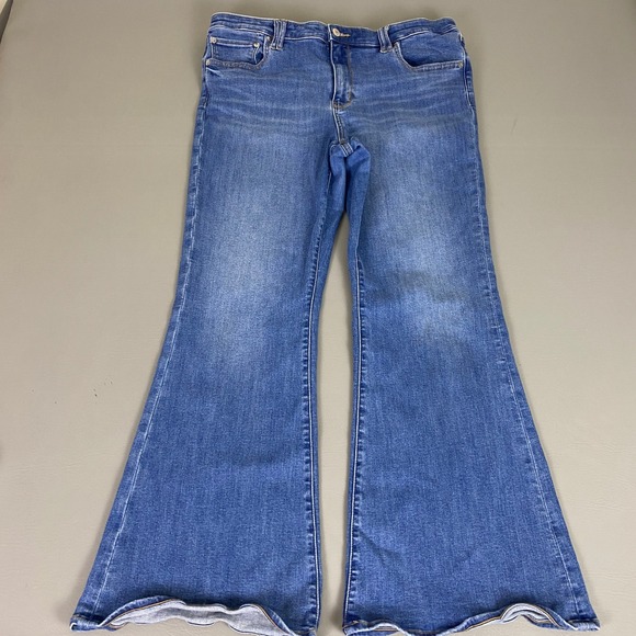 American Eagle Low Rise Flare Jeans Women's Plus Size 18 Blue Next Level Stretch - Picture 1 of 13